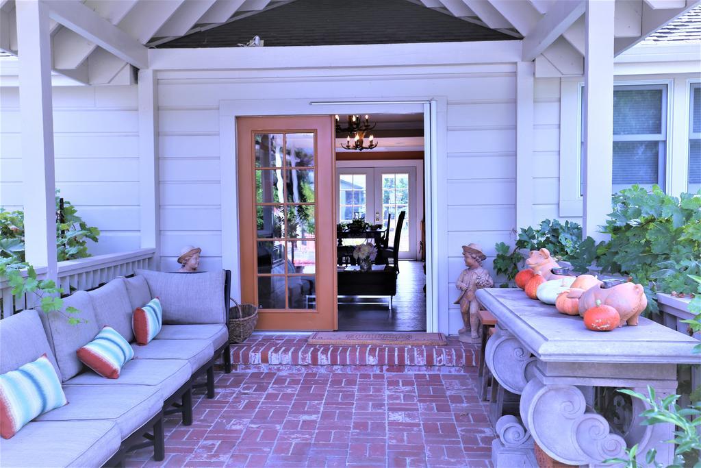Napa Farmhouse Inn St. Helena Exterior photo